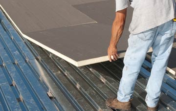 benefits of insulating Dorking Tye flat roofing